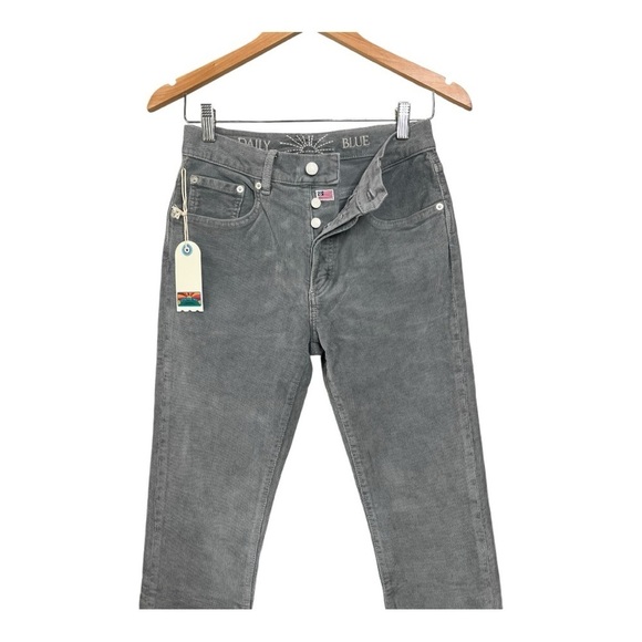 Daily Blue Boost Button Fly Denim in Lead Classic Leg Jeans  Size 25 $320 - Picture 11 of 16